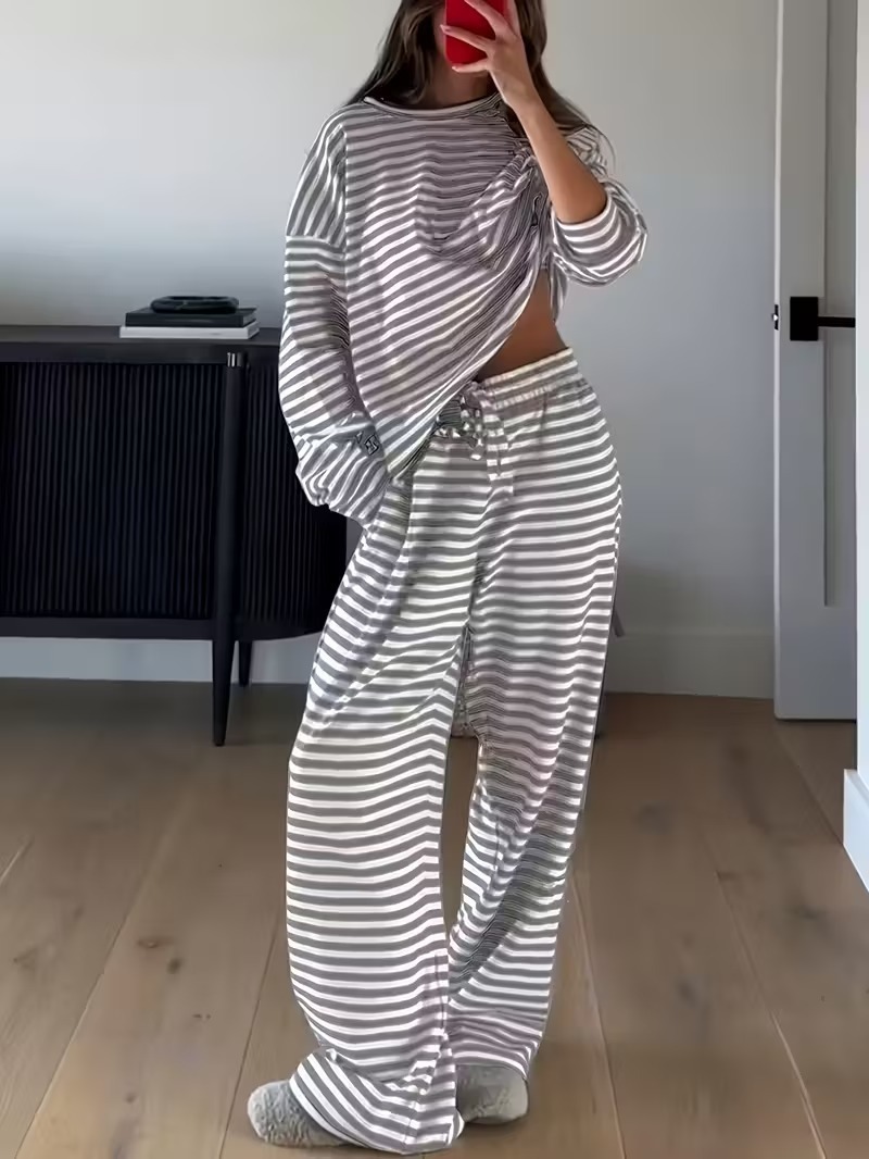 T-Shirts - 2026 가을 겨울 신상 여성 스트라이프